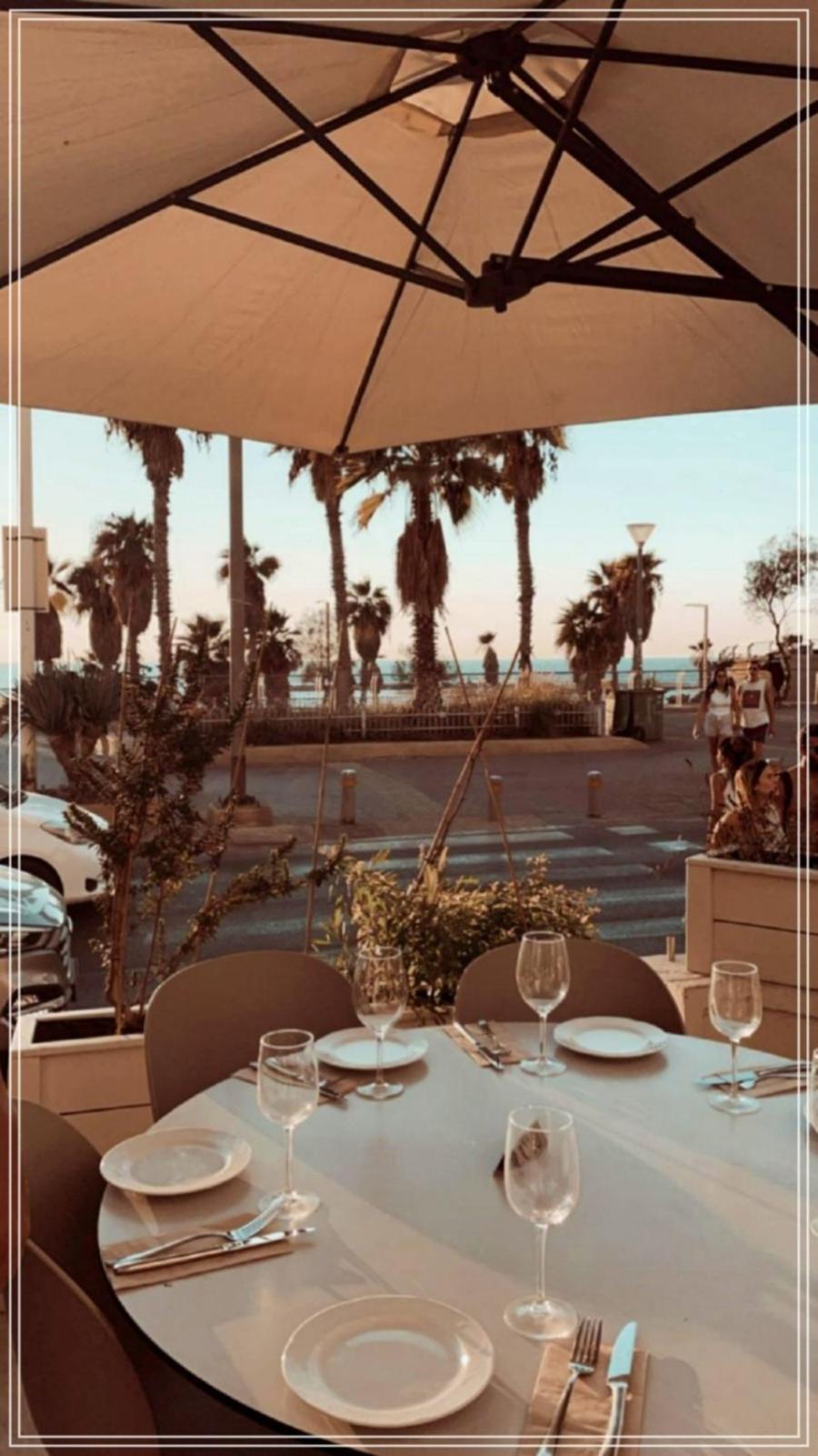 Bugrashov Beach 88 Hotel And Spa Tel Aviv Bagian luar foto